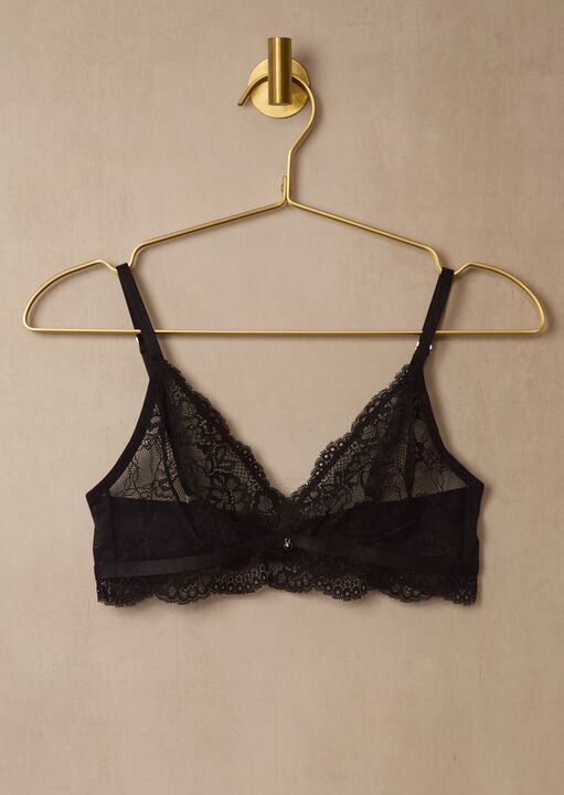 Sexy Lace Bralette image number 3.0