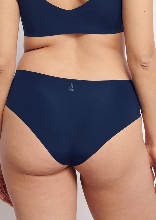 Zero Feel 2.0 Hipster Brief image number 2.0