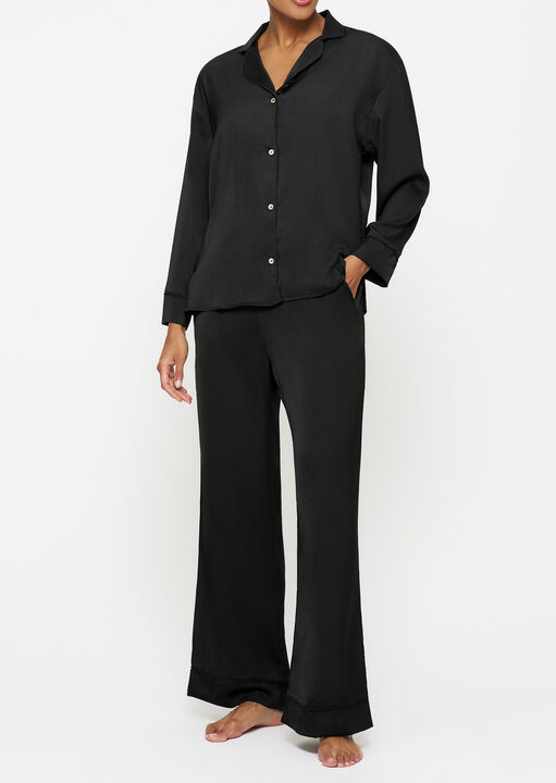 Hattie Revere Set image number 0.0