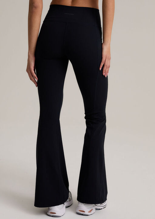 Soft Sculpt Flared Leggings image number 2.0