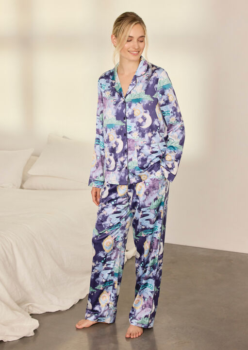 Chelsea Peers Fairytale Cotton Revere Long Sleeve Pyjama Set image number 1.0