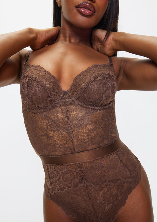 Hold Me Tight Body image number 1.0