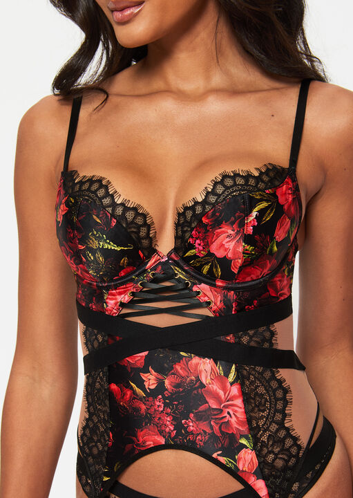 Enchanting Rose Basque image number 5.0