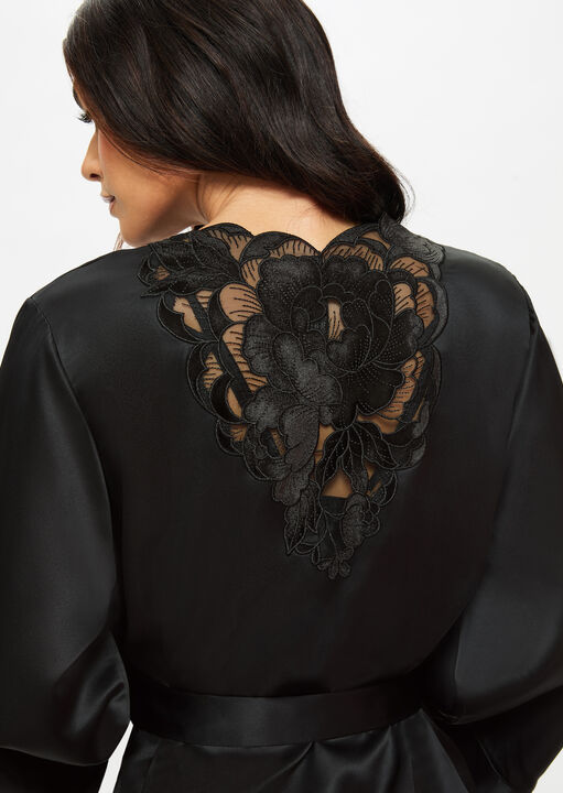 Delphine Robe image number 5.0