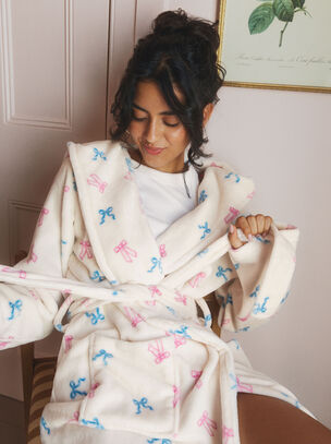 Urban Threads Fleece Bow Print Robe - Ivory