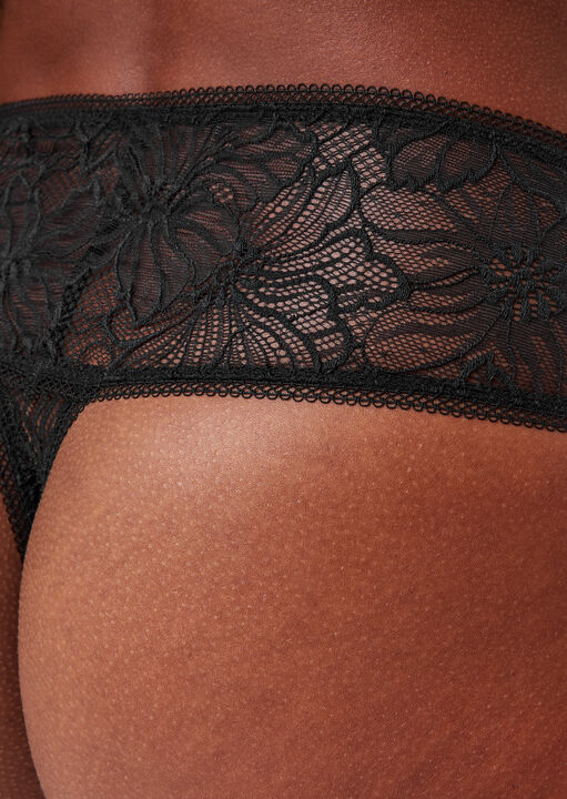 Alice Deep Thong image number 5.0