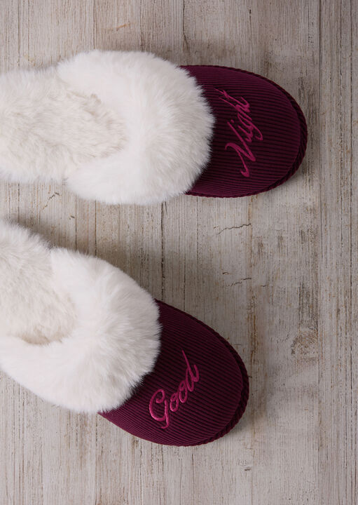 Good Night Slipper image number 3.0