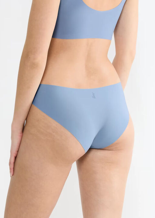 Zero Feel 2.0 High Leg Brief image number 2.0