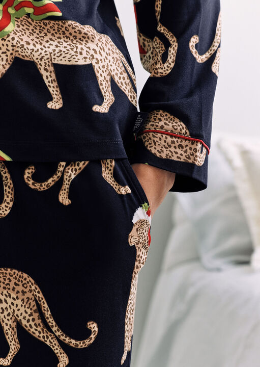 Christmas Leopard Long Sleeve Set image number 5.0