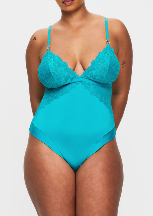 Taylor Soft Body image number 6.0