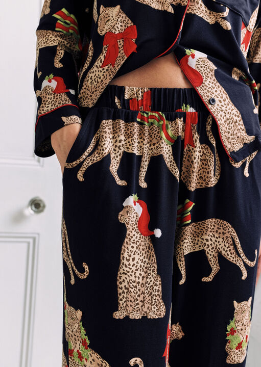 Christmas Leopard Long Sleeve Set image number 3.0