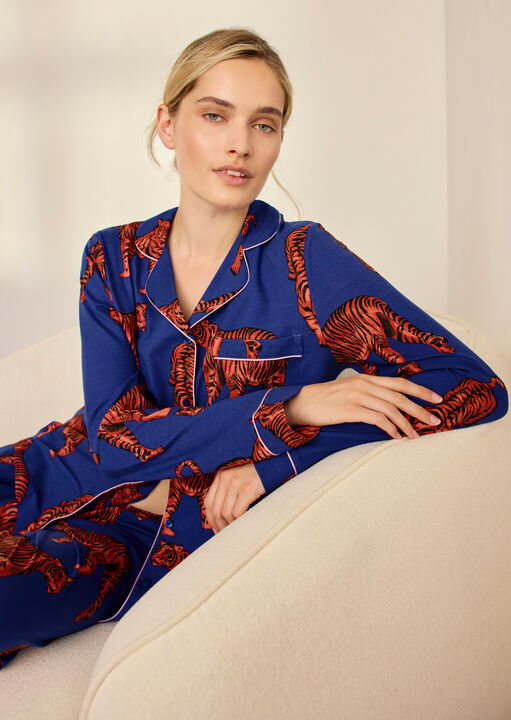 Chelsea Peers Tiger Revere Cotton Long Sleeve Pyjama Set image number 4.0