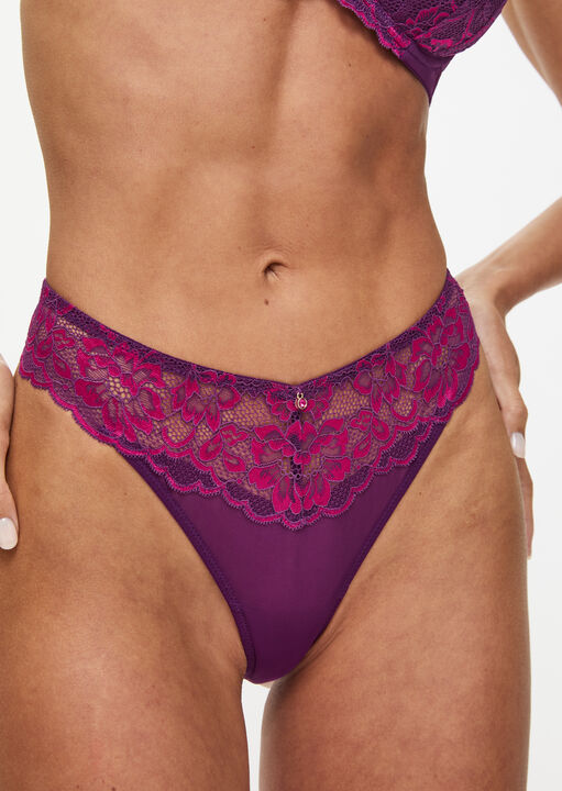 Sexy Lace Thong image number 3.0