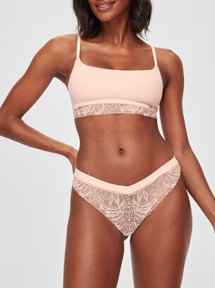Louisa Ribbed Padded Crop Bra - Pale Pink