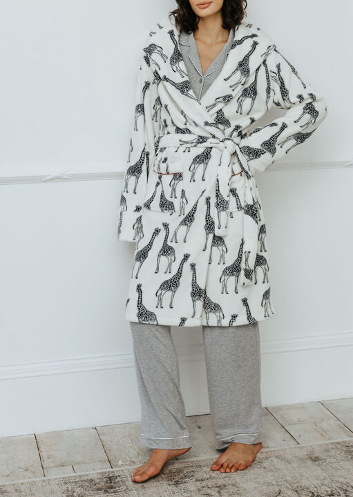 Giraffe Robe image number 0.0