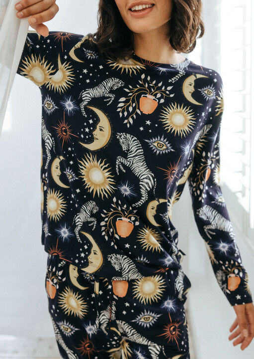 Celestial Zebra Jersey Long Sleeve Set image number 4.0