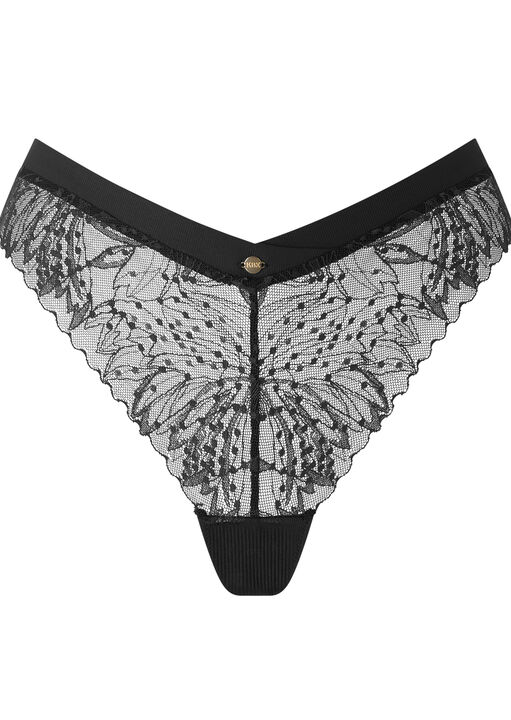 Louisa Thong image number 8.0