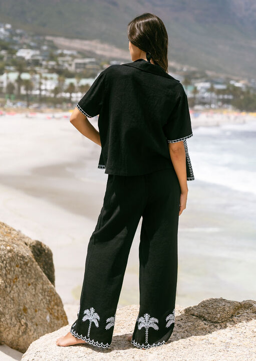 Chelsea Peers Palm Shirt Black image number 2.0