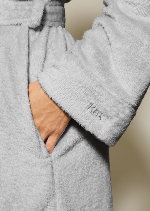 Rosa Cosy Robe image number 3.0