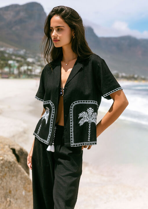 Chelsea Peers Palm Shirt Black image number 3.0