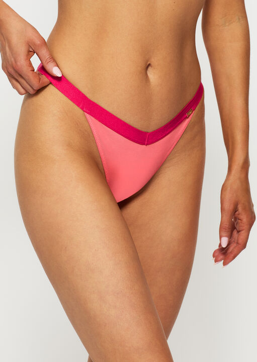 Zadie Brazilian image number 1.0