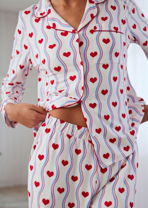 Heart Wave Revere Long Sleeve Set image number 4.0