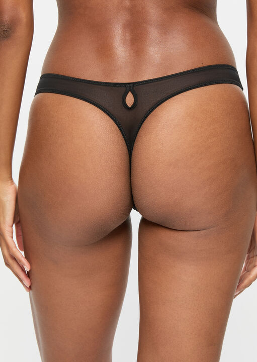 Tessa Thong image number 2.0