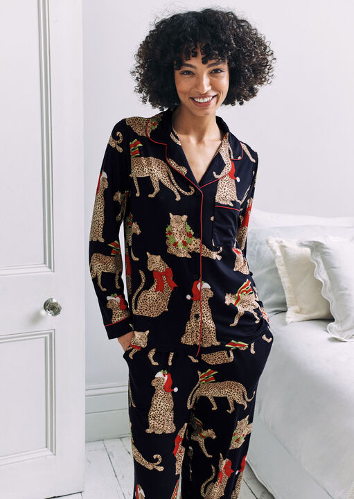 Christmas Leopard Long Sleeve Set image number 1.0