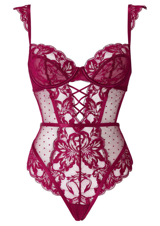 Sweet Romance Body image number 5.0