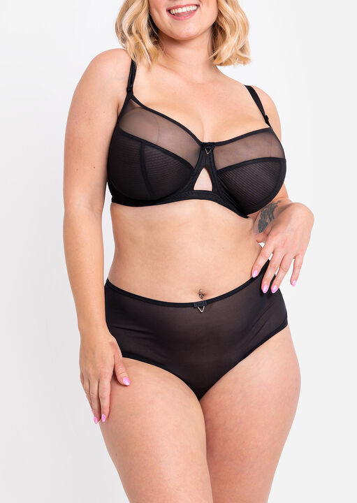 Victory Short image number 1.0