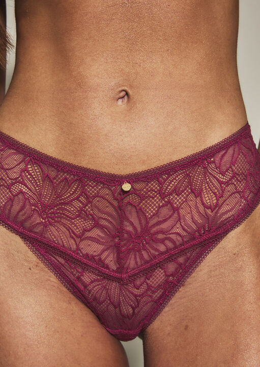 Knickerbox Alice Lace High Waisted Thong image number 4.0