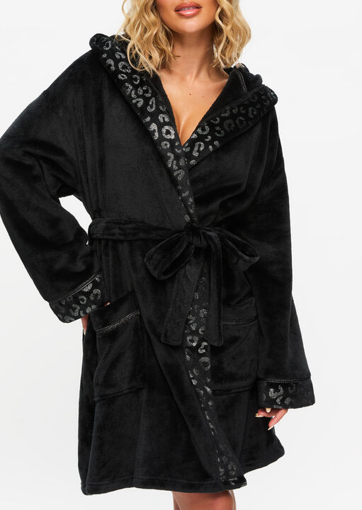 Signature Sparkly Fluffy Robe image number 0.0