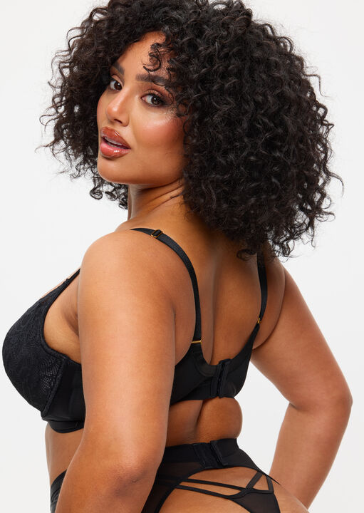 Undisputed Padded Plunge Bra image number 5.0