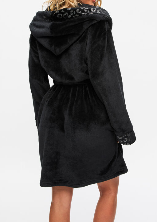 Signature Sparkly Fluffy Robe image number 2.0