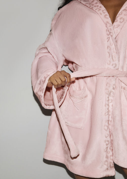 Signature Sparkle Fluffy Robe image number 0.0