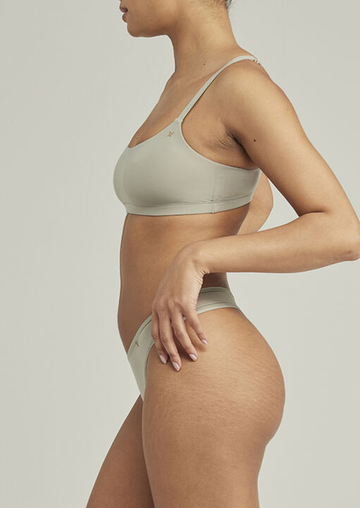  Second Skin Stretch Thong image number 3.0