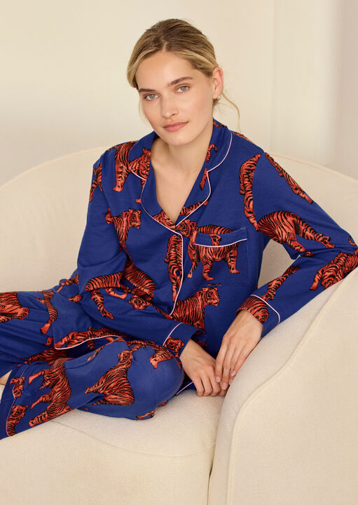 Chelsea Peers Tiger Revere Cotton Long Sleeve Pyjama Set image number 1.0